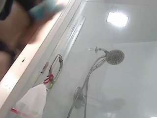 Japanese girlfriend shower spy