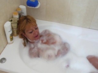 Sexy mature in bathtub