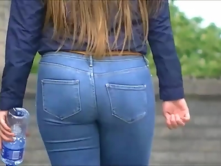 Teen with chubby ass wearing tight jeans pants