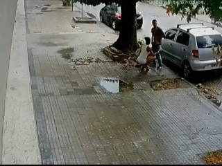 Blowjob caught in the street