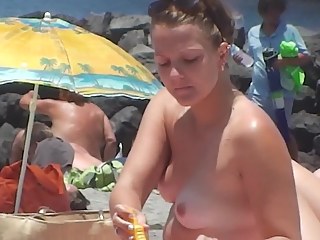 Best beach tits